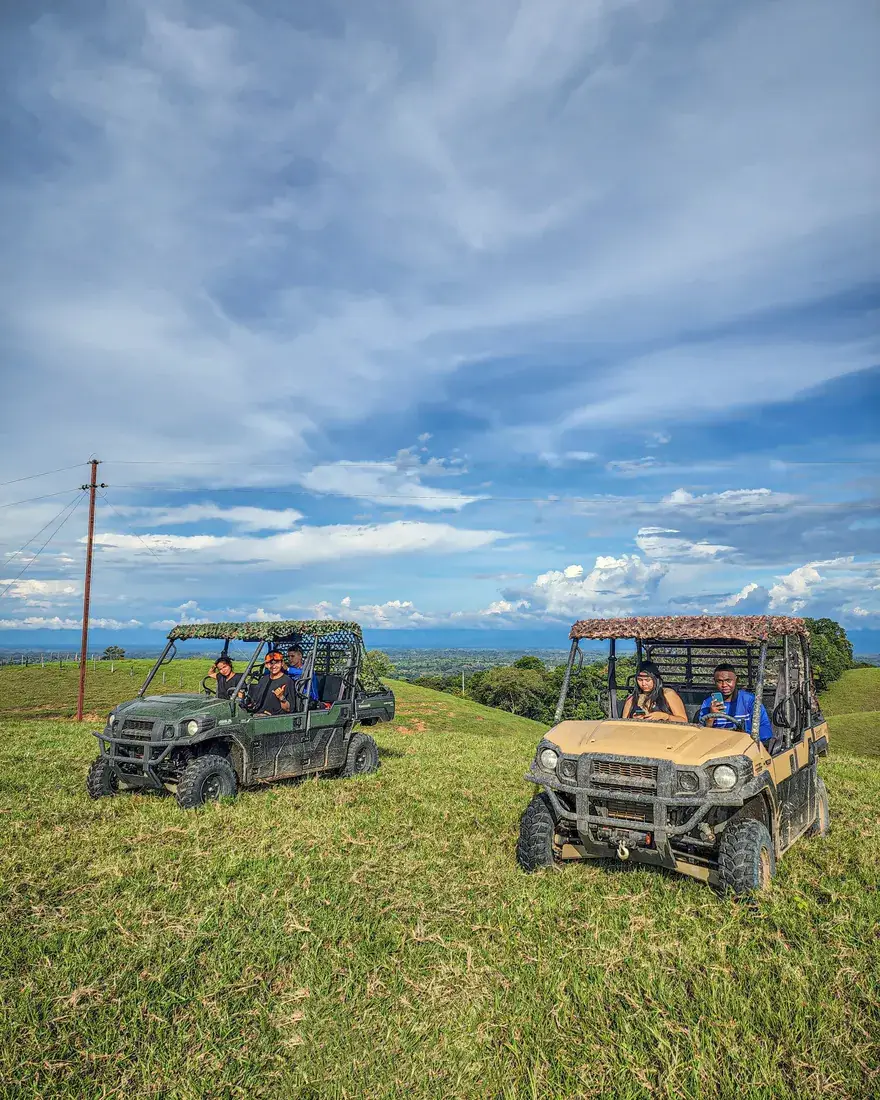 Buggies Charco Azul